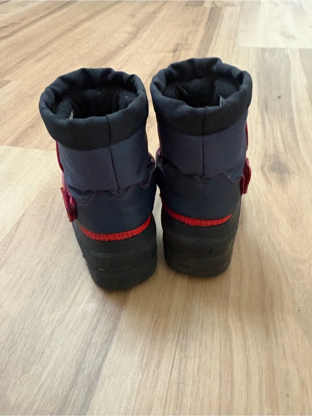 Children's Insulated Winter Boots in Navy and Red